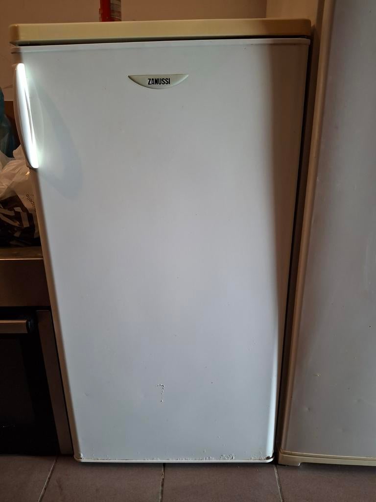 Gratis frigo tafelmodel, Ophalen