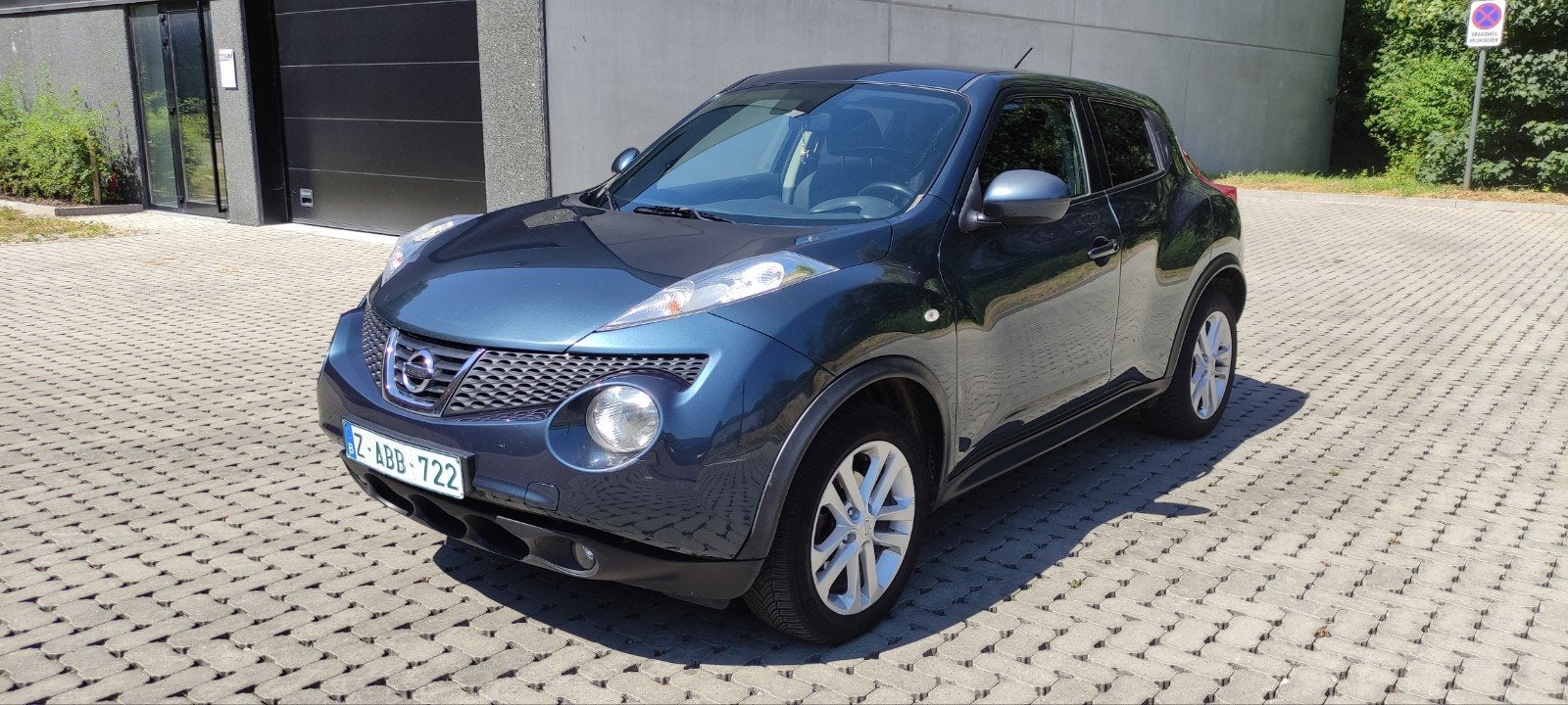Nissan Juke 1.6 essence EXPORT, Autos, Nissan, Euro 5, Entreprise, Boîte manuelle, Noir