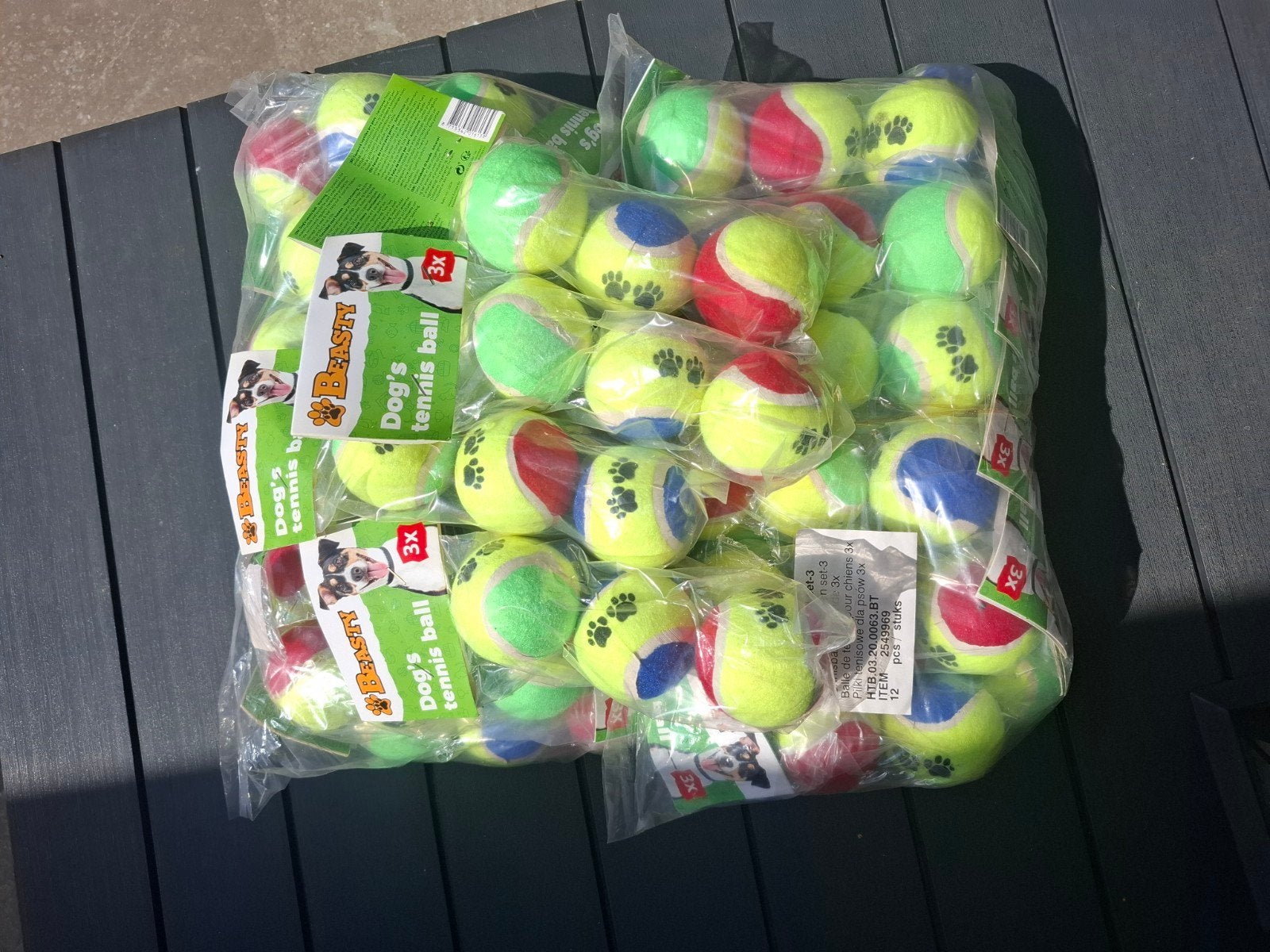 Set van 3 ballen,   28 sets  84 ballen, Ophalen, Nieuw, Hondenballen