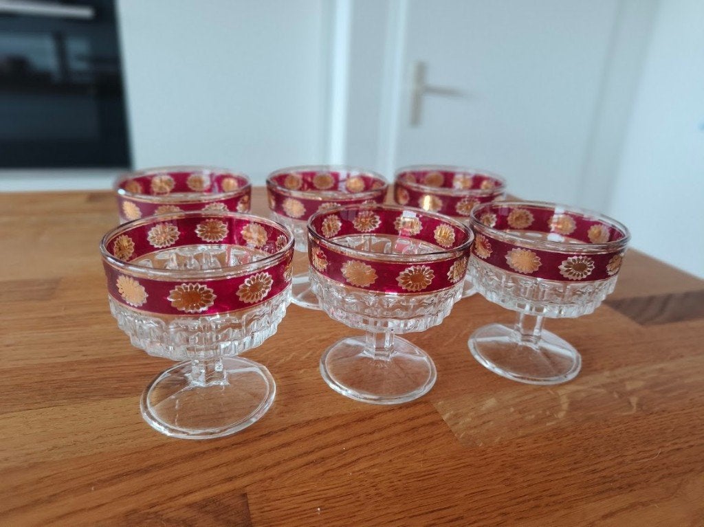 6 vintage champagne coupes met bordeau en goud, Antiek en Kunst, Ophalen