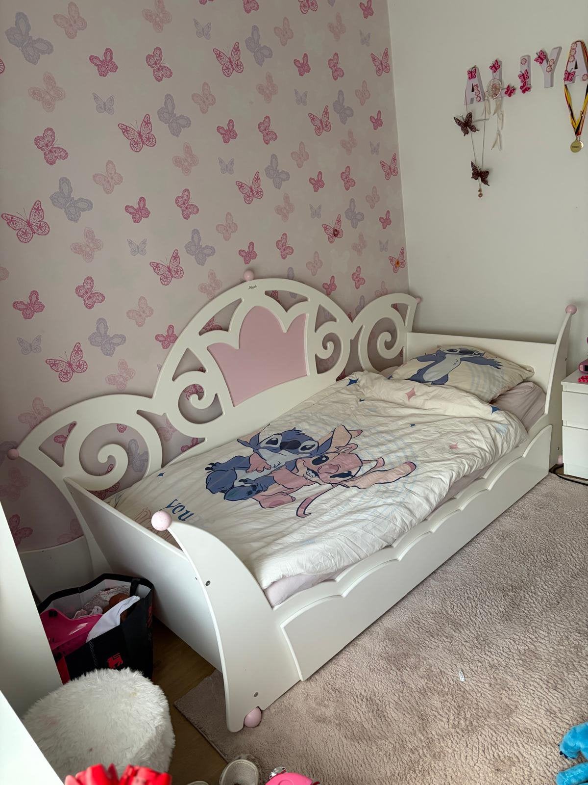Prinsessenbed met kroon 200x90 met matras, Kinderen en Baby's, Kinderkamer | Bedden, Ophalen, Zo goed als nieuw, Matras