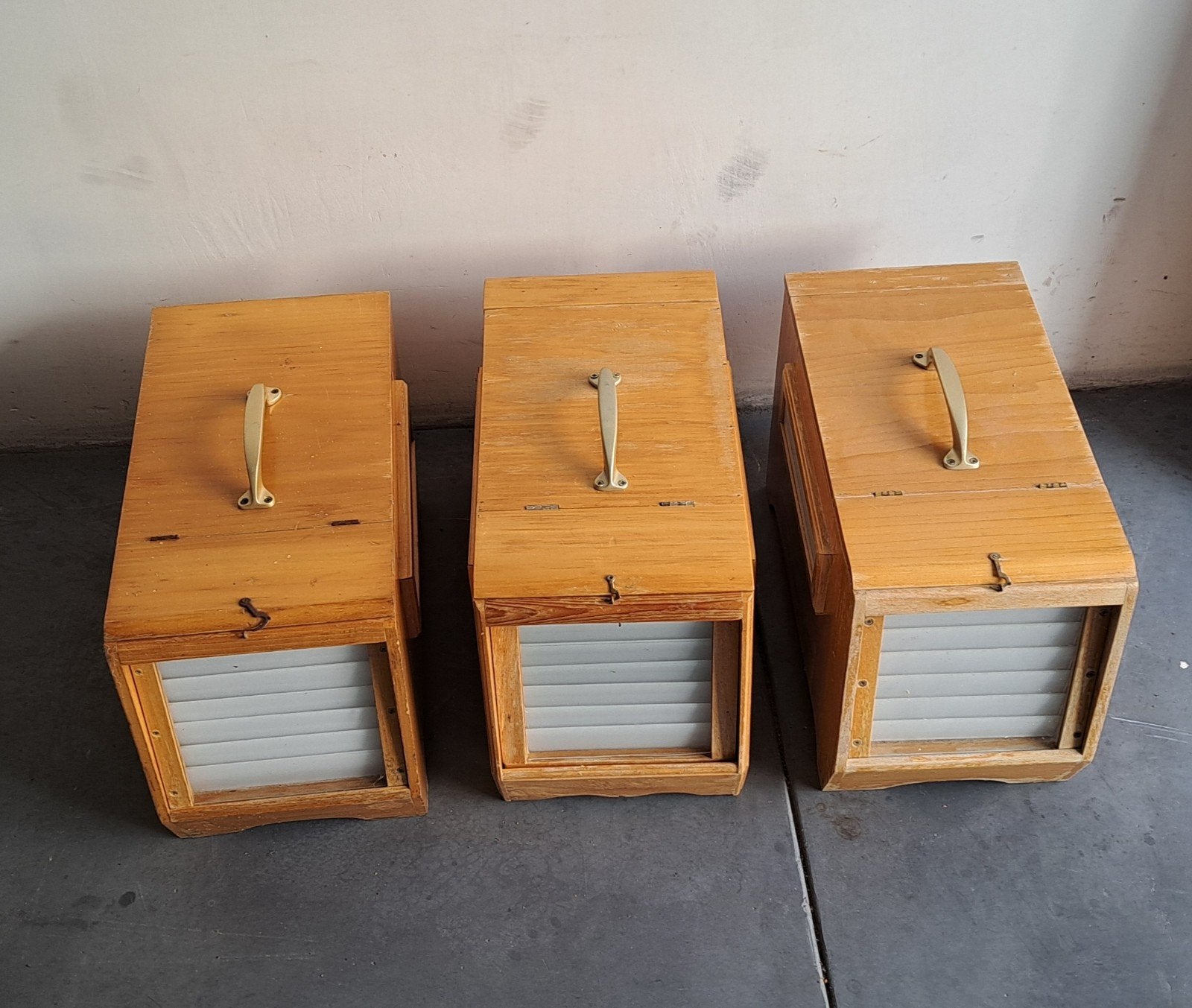 3 Vinken Kooien Te Koop, Enlèvement