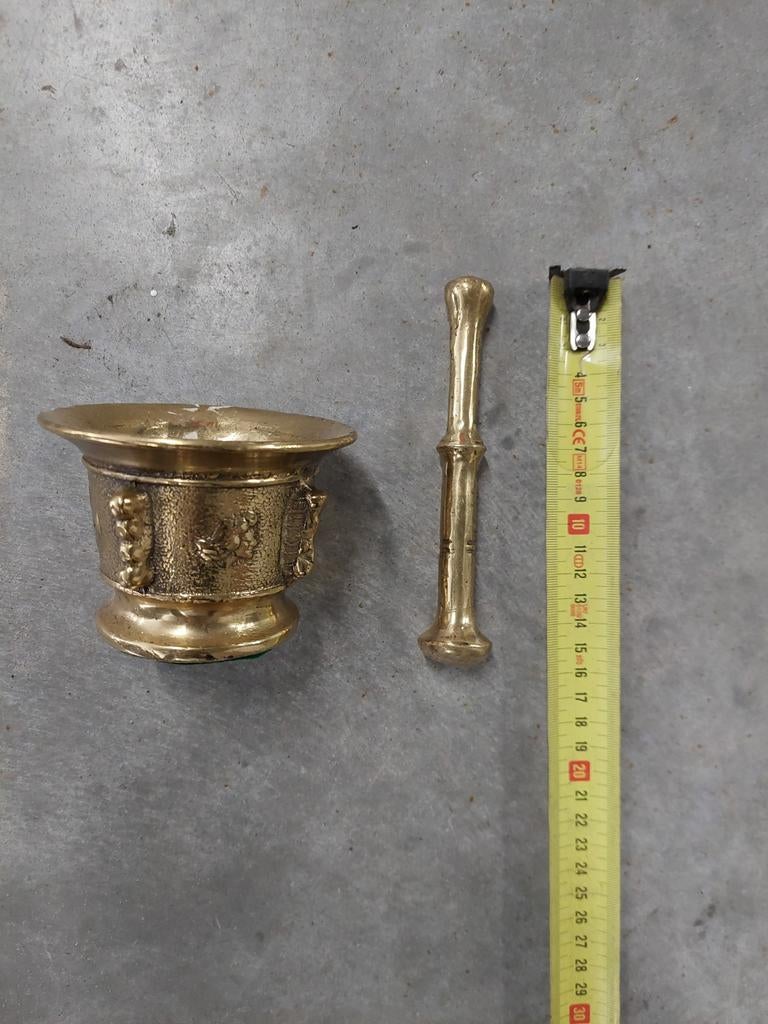 Mortier avec pilon en Bronze ou laiton, Antiquités & Art, Enlèvement, Bronze