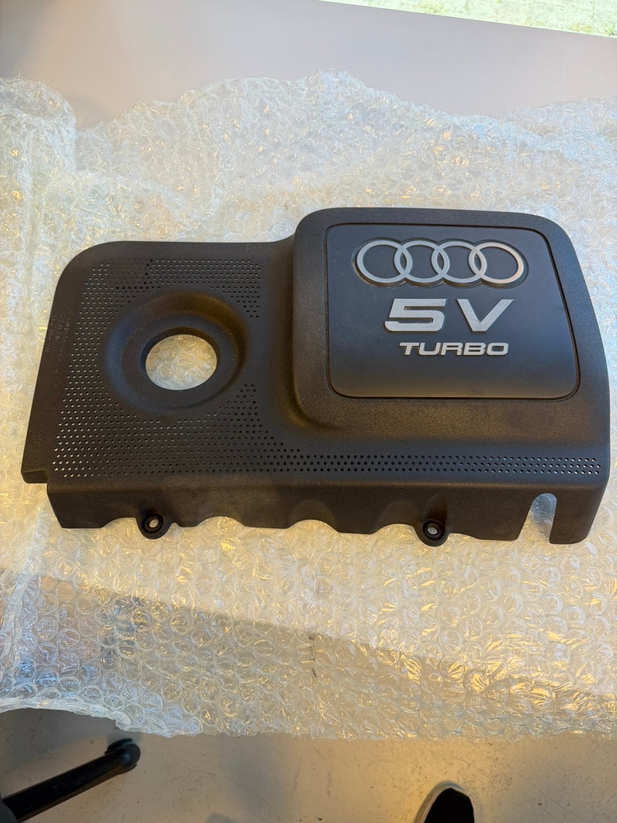 Plaque de couverture moteur Audi A3 S3 TT 8N 1.8T 5V Turbo, Autos : Pièces & Accessoires, Enlèvement ou Envoi, Utilisé, Audi