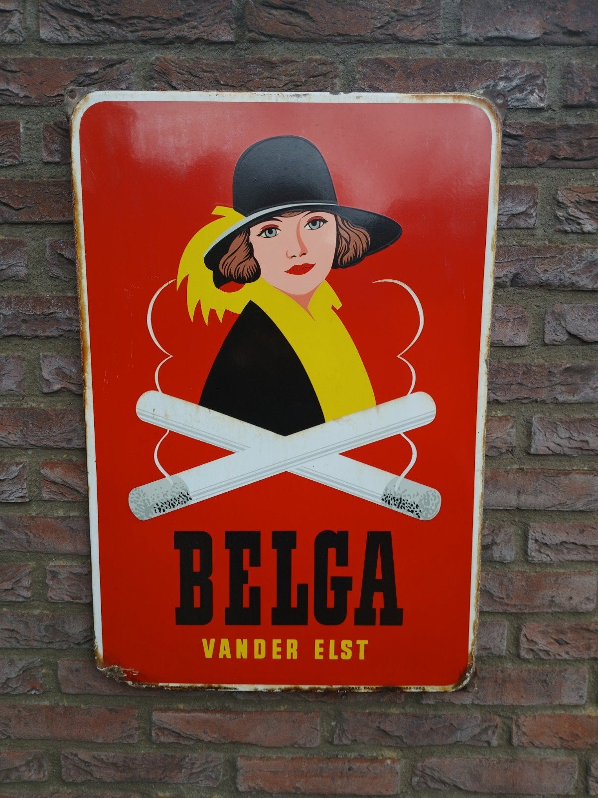 Belga vander Elst Emaille reclamebord uit 1953, Verzamelen, Merken en Reclamevoorwerpen, Ophalen, Reclamebord