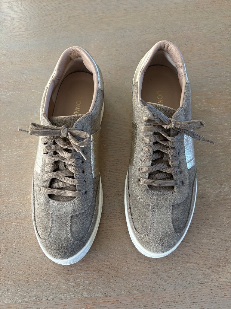 Sneakers Donna Lei 39 beige/goud, Kleding | Dames, Schoenen, Beige, Ophalen of Verzenden, Zo goed als nieuw, Sneakers