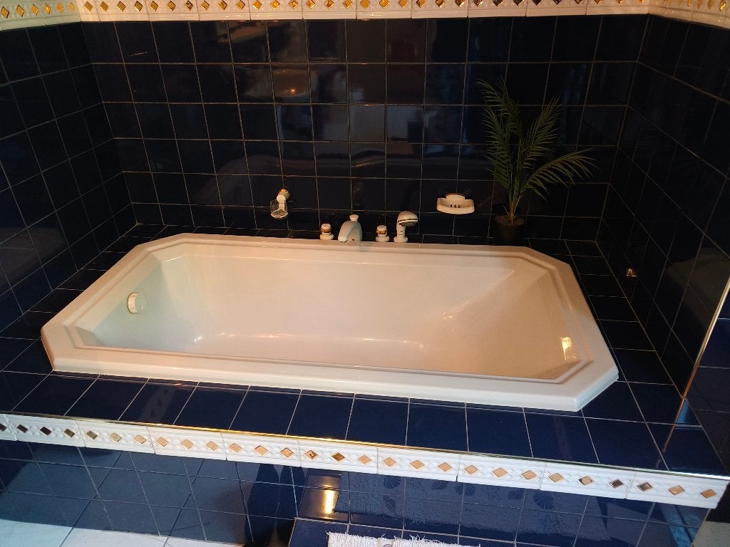Achthoekig inbouwbad, Doe-het-zelf en Bouw, Ophalen, Gebruikt, Bad