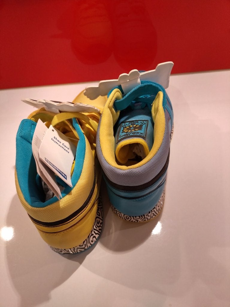 Keith Haring X Reebok sneakers blue/yellow (size 44 EU), Blauw, Nieuw, Ophalen of Verzenden, Reebok