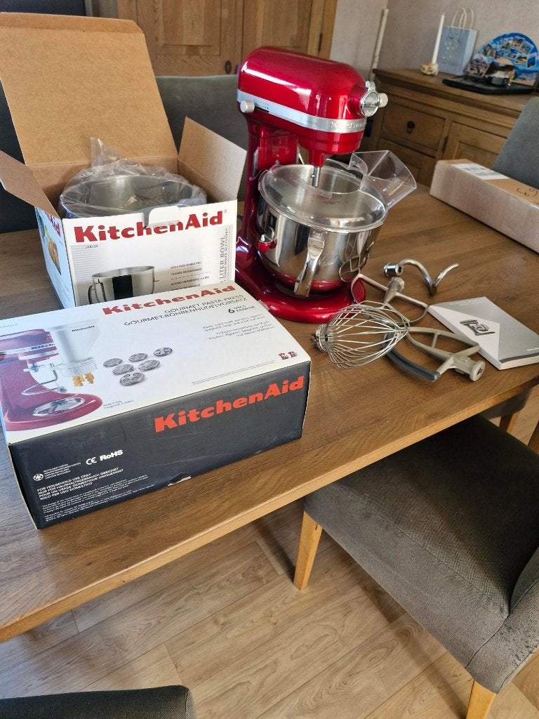 Robot Kitchenaid 6,9 litres avec accessoires, Résiste au lave-vaisselle, Comme neuf, Enlèvement, 4 litres ou plus