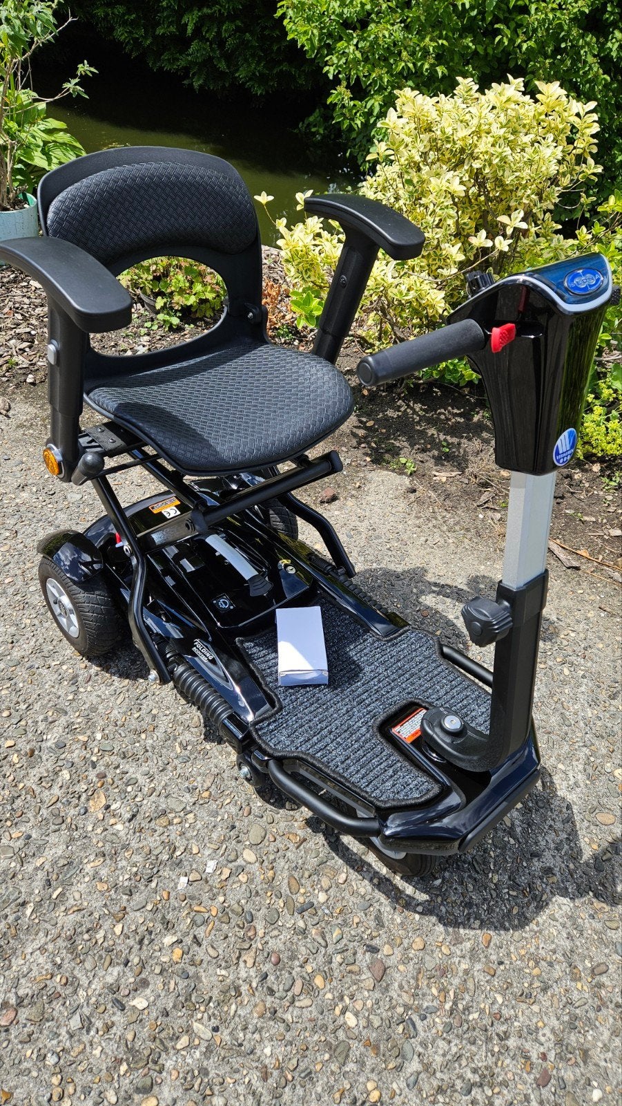 Trottinette de voyage pliable Vermeiren Sedna avec batterie, Enlèvement, Pliant, Comme neuf, Fauteuil roulant électrique