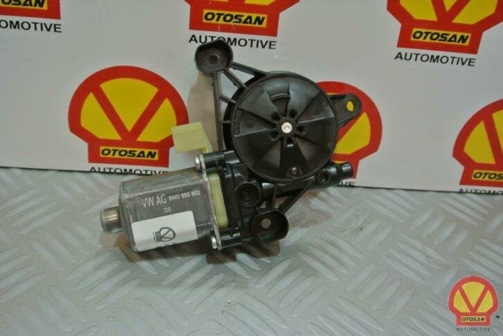 audi a4 8w vw raammotor 8w0959802, Auto-onderdelen, Gebruikt, AUDI AG, Auto-Union-Strasse 1
85045  Ingolstadt, DE, Audi