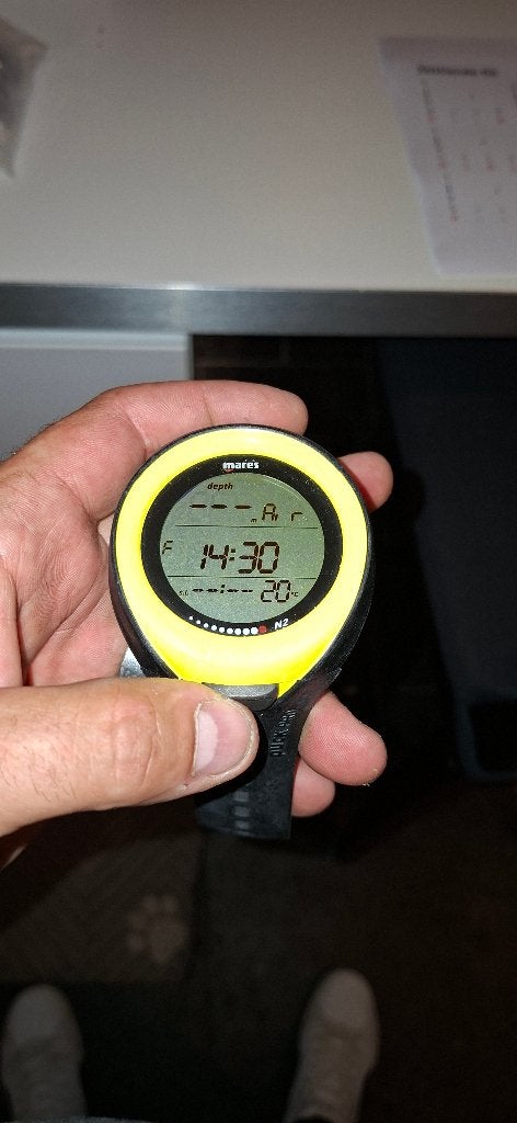 mares puck pro duikcomputer, Watersport en Boten, Duiken, Ophalen of Verzenden, Zo goed als nieuw, Duikcomputer