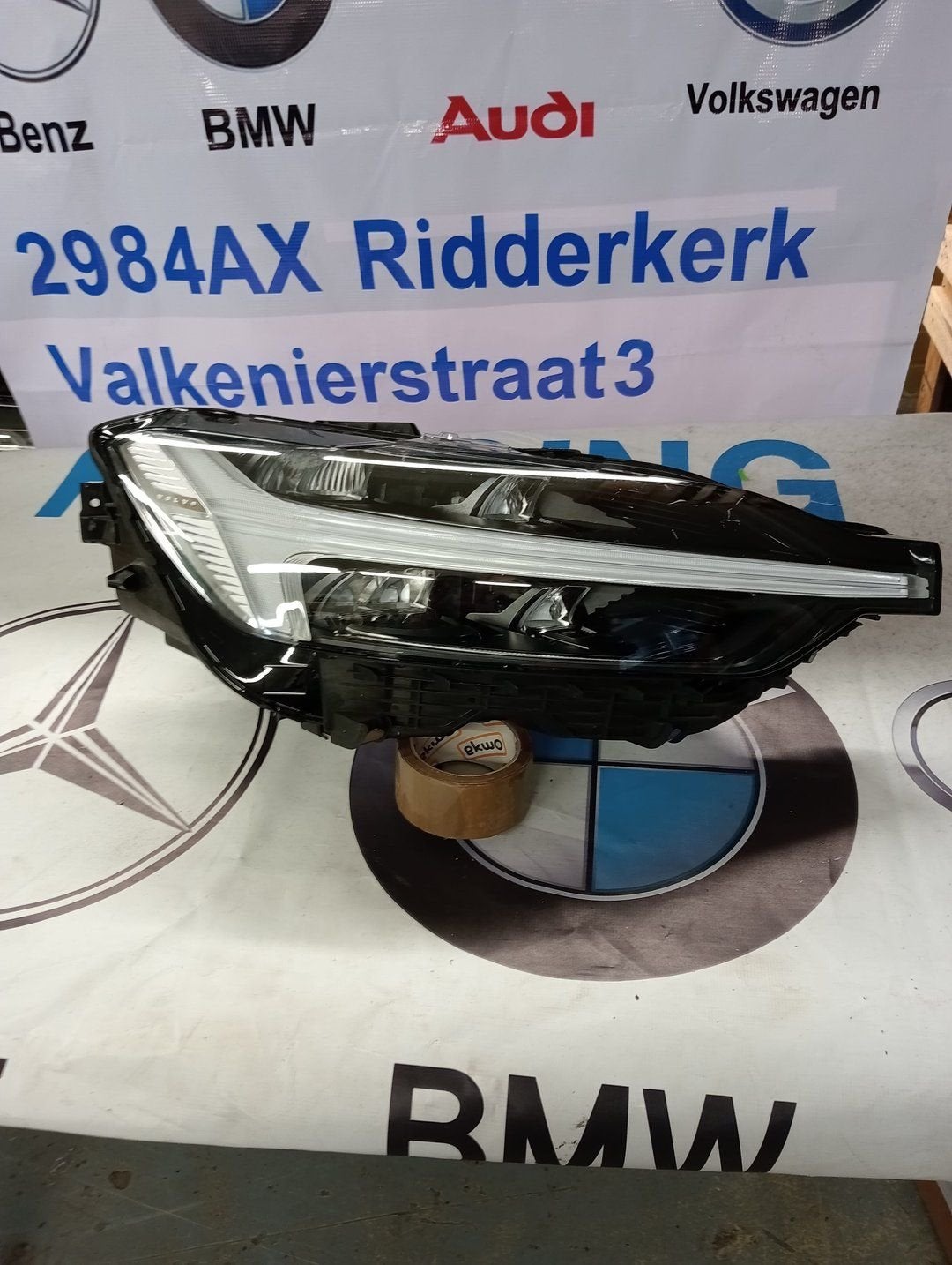 Volvo XC60 Full LED koplamp links 32337383, Gebruikt, -, -, Ophalen of Verzenden