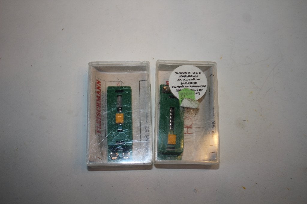 Fleischmann ho/n bestelt 6954 2 stuks, Hobby en Vrije tijd, Gebruikt, Gelijkstroom, Verzenden, Fleischmann