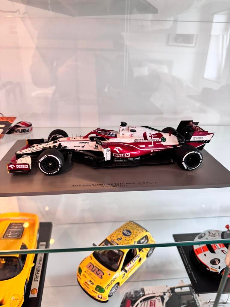 SPARK 1:18 alfa romeo F1 2021 Kimi Räikkönen abu dhabi, Ophalen of Verzenden, Zo goed als nieuw