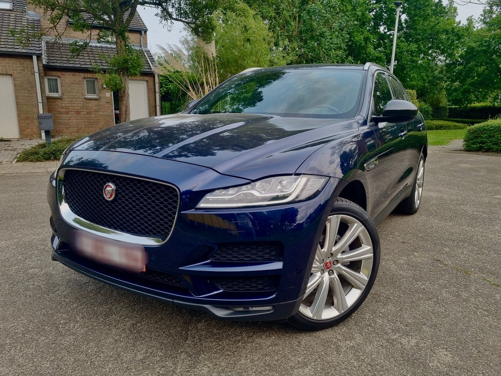 Exclusive Jaguar F-Pace Portfolio 2017 Diеsel 2l, Automaat, Euro 6, Elektronische parkeerrem, Blauw