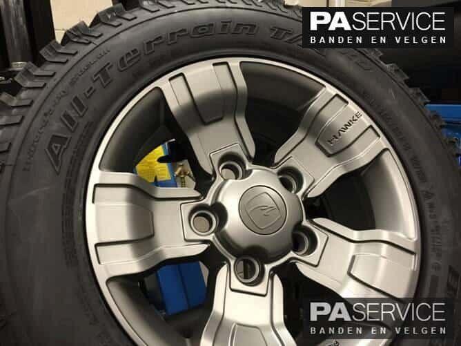 Nieuwe 18 inch Antraciete Hawke Land Rover Defender velgen, Velg(en), -, -, Nieuw