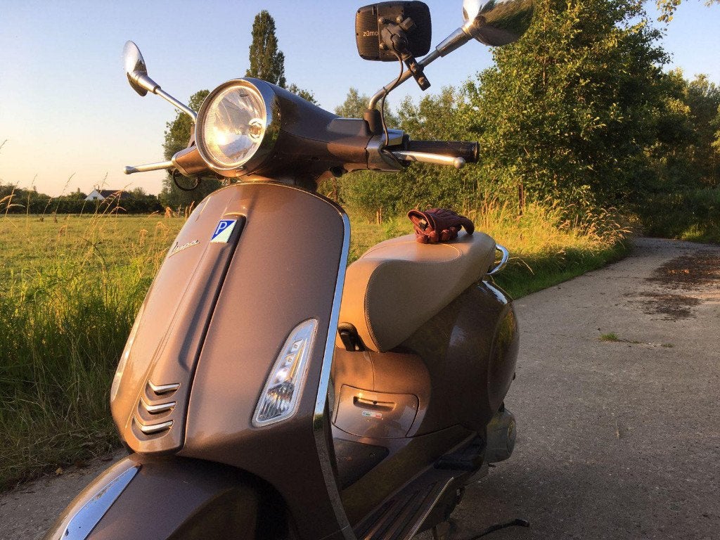 Vespa Primavera 125cc, Motoren, Scooter, LED Verlichting, Gebruikt, Particulier