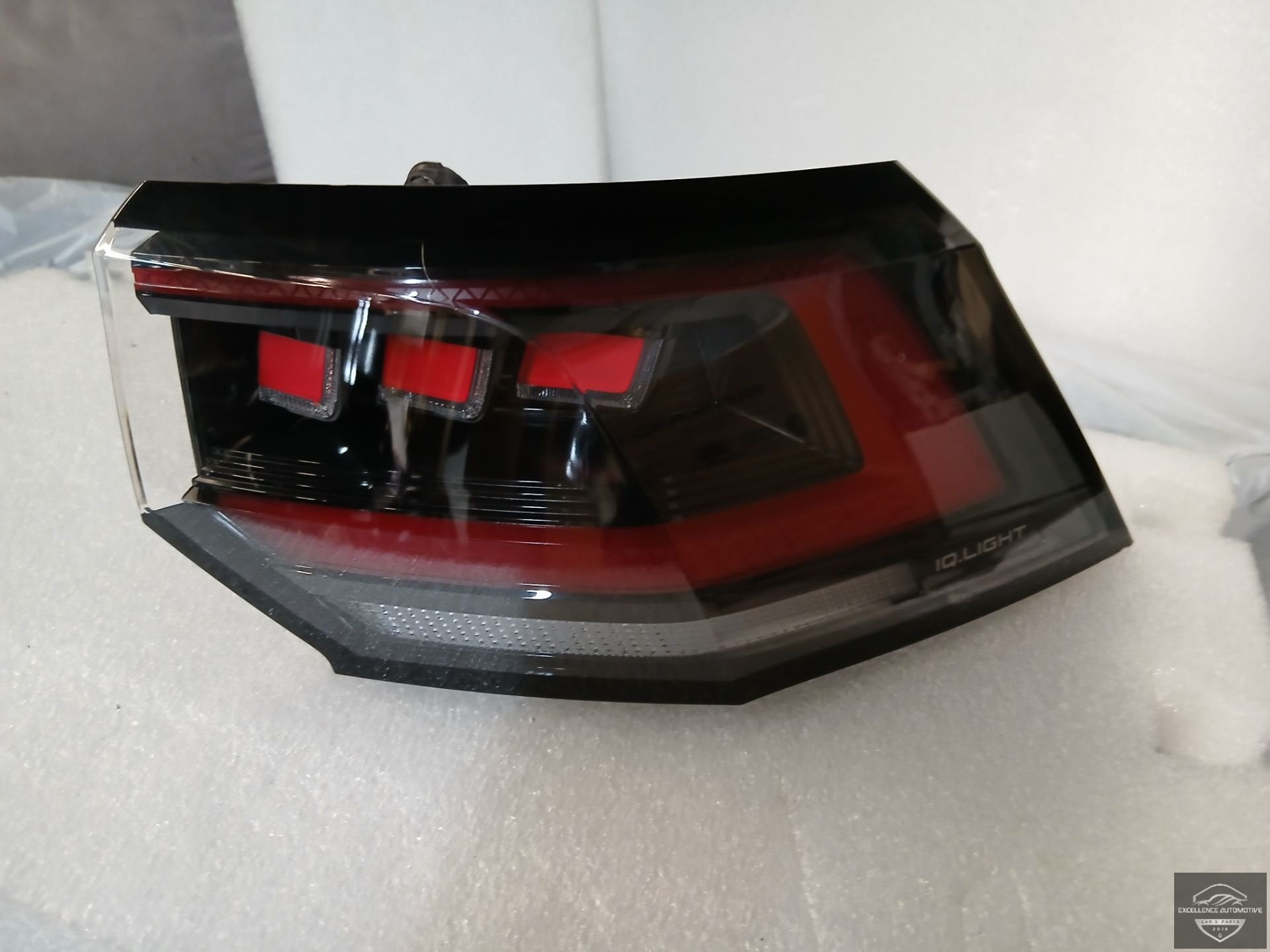 Feu arri re LED IQ Light pour VW Golf 8 5H Facelift R 5H0945, Volkswagen, Volkswagen AG, Vw@volkswagen.de, Utilisé