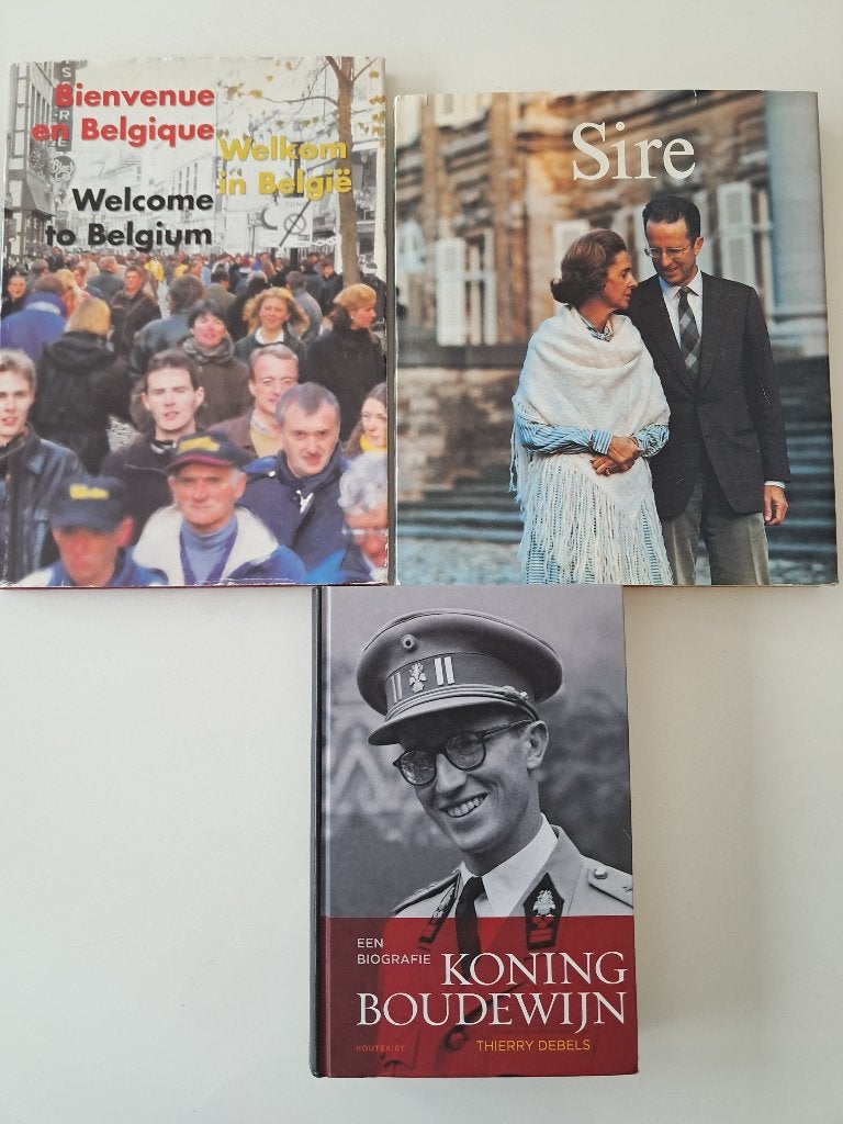 Koningshuis boeken, Verzamelen, Ophalen of Verzenden, Gebruikt