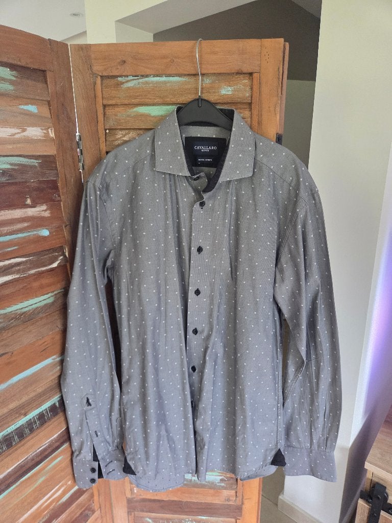 Overhemd met grijs patroon -T (40) -Cavallaro Napoli, Ophalen, Zo goed als nieuw, Halswijdte 41/42 (L), CAVALLARO