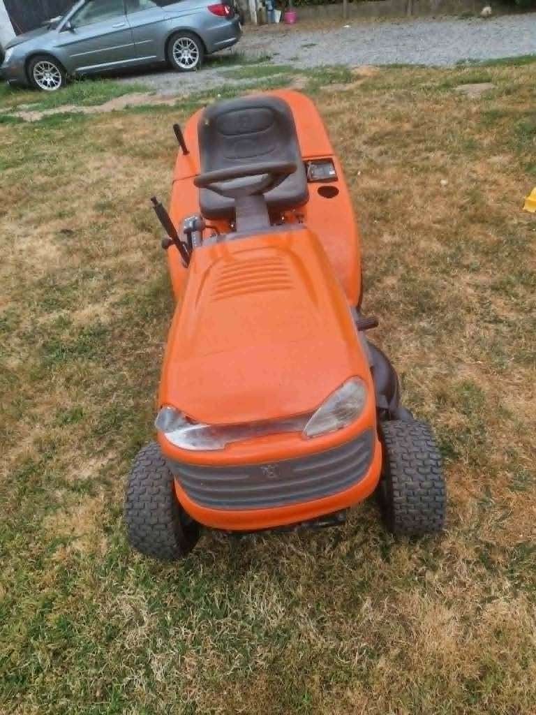 TRACTEUR TONDEUSE, Jardin & Terrasse, Tondeuses autoportées, Enlèvement