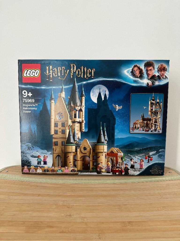 75969 Hogwarts Astronomy Tower (opened), Pièces supplémentaires incluses, Enlèvement ou Envoi, Lego, Ensemble complet