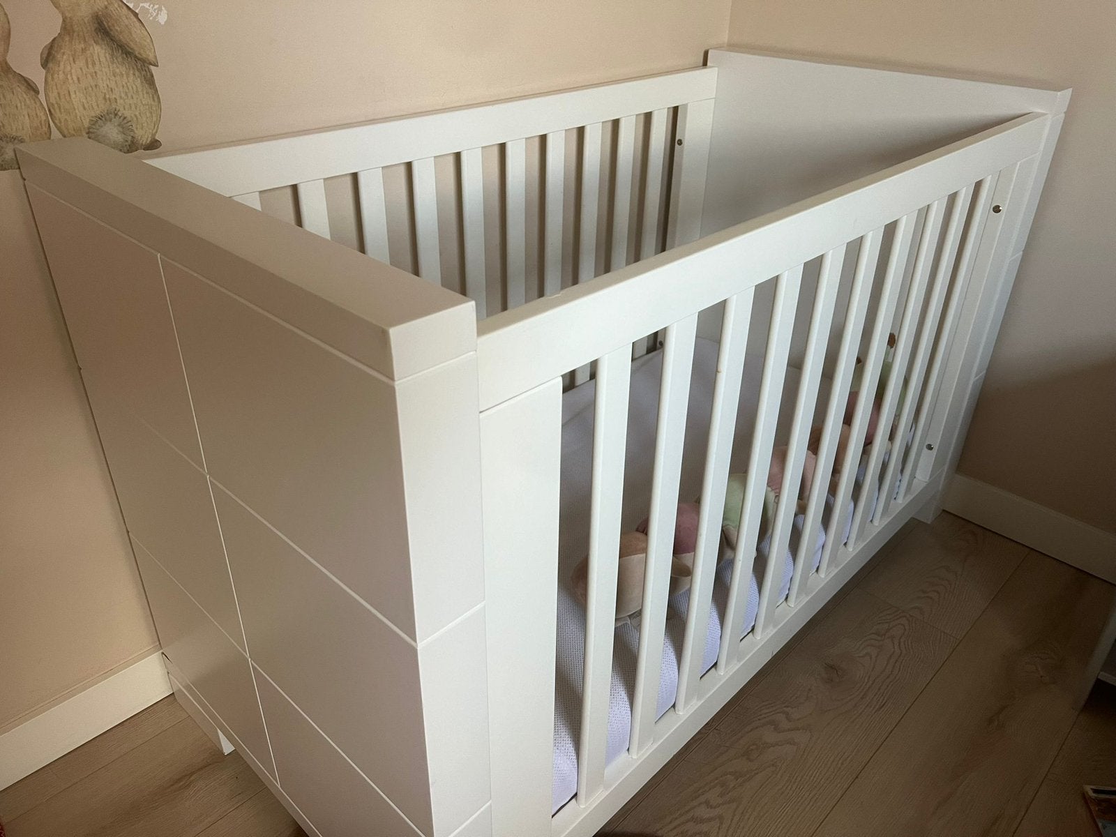 Ledikant en commode, Kinderen en Baby's, Kinderkamer | Complete kinderkamers, Ophalen, Gebruikt, Jongetje of Meisje