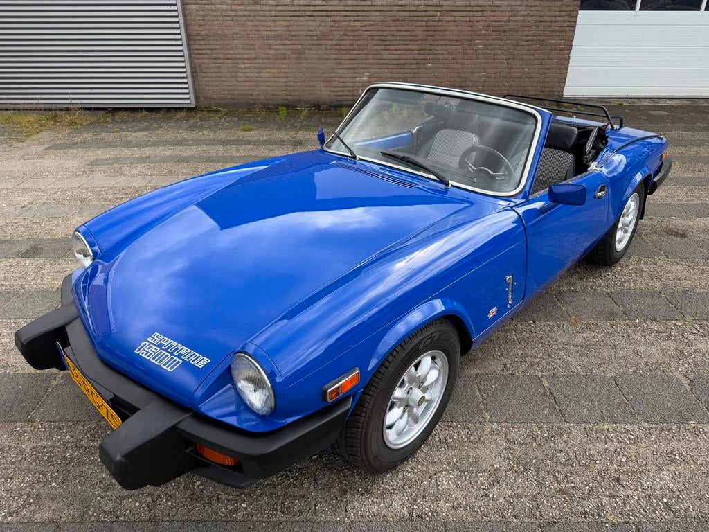 Triumph Spitfire 1500 Body-off Gerestaureerd - Overdrive-Top, 4 cilinders, Cabriolet, Blauw, Handgeschakeld