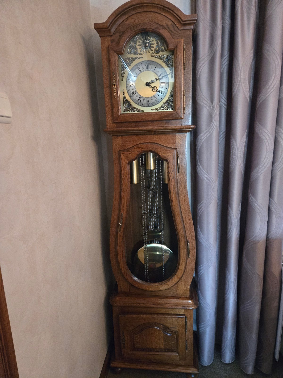 Horloge sur pied avec pendule, Enlèvement