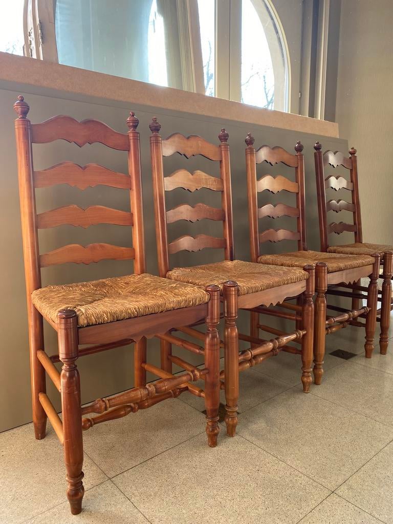 4 stijl stoelen samen voor 80€, Ophalen