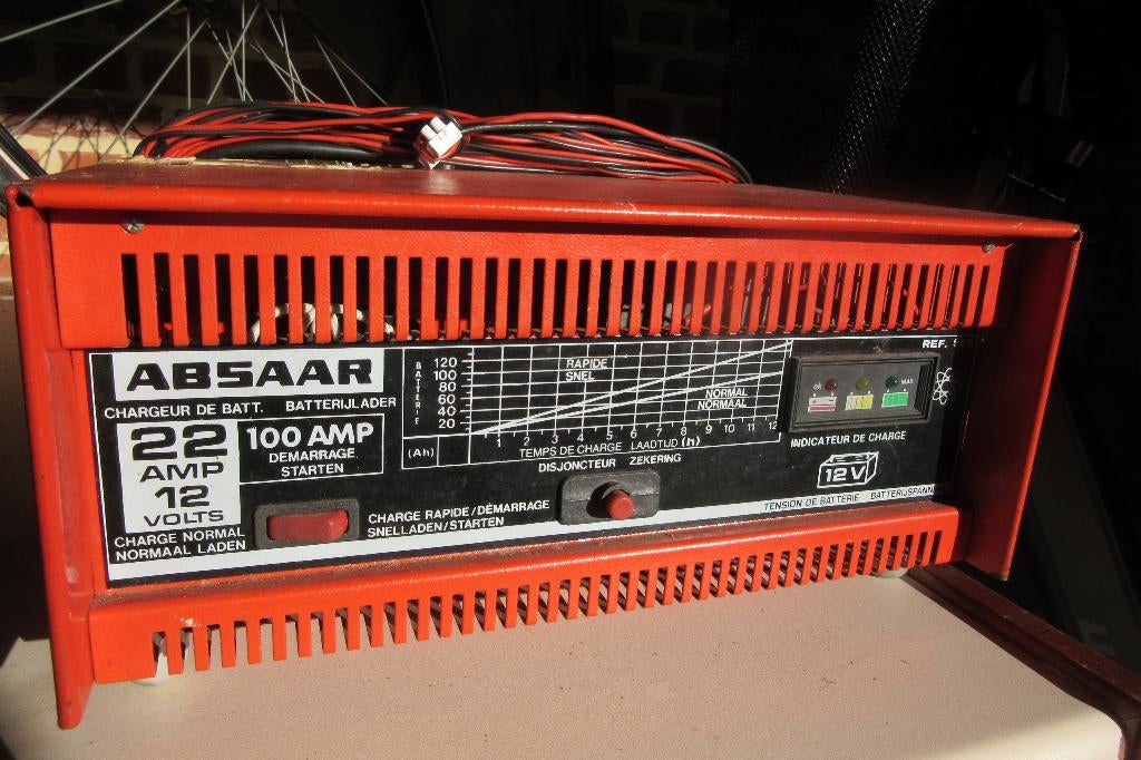 Batterijlader ABSAAR met jumpstarter, Auto diversen, Jumpstarters, Ophalen, Gebruikt