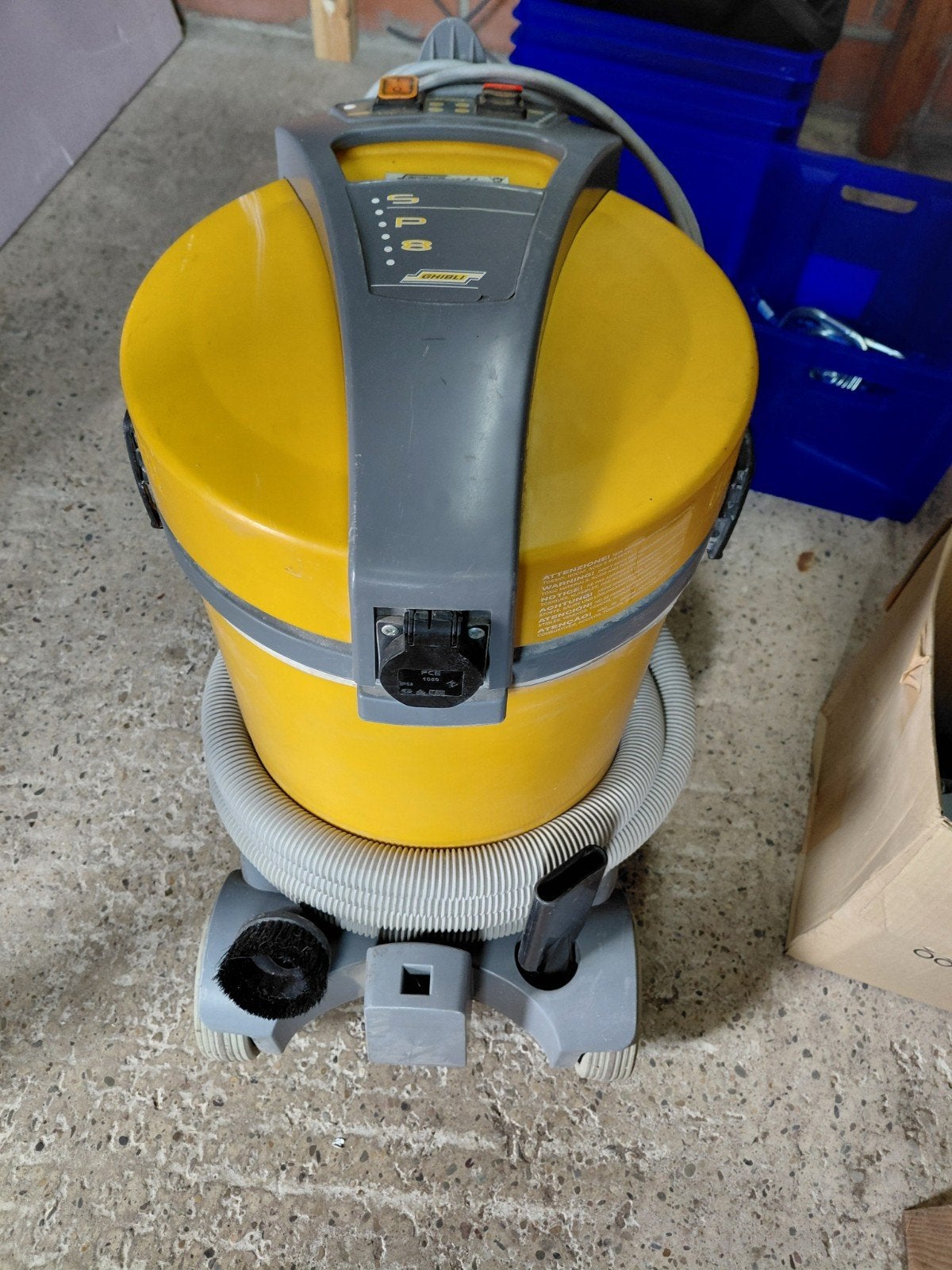 Ghibli stofzuiger sp8000, Bricolage & Construction, Matériel de nettoyage, Enlèvement