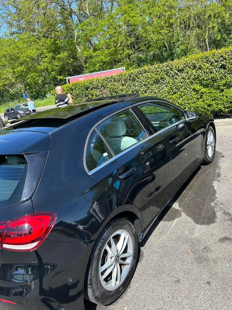 Mercedes-Benz A-Klasse A 200 163pk panorama dak 2018 Zwart, Autos, Achat, Euro 6, Entreprise, Boîte manuelle