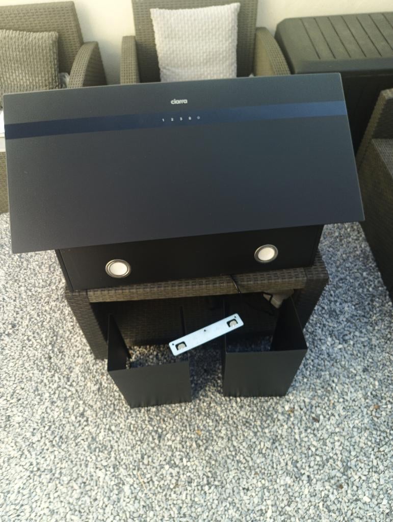 Capuchon, Elektronische apparatuur, Afzuigkappen, Ophalen, Wandschouwkap, Motor, Zo goed als nieuw