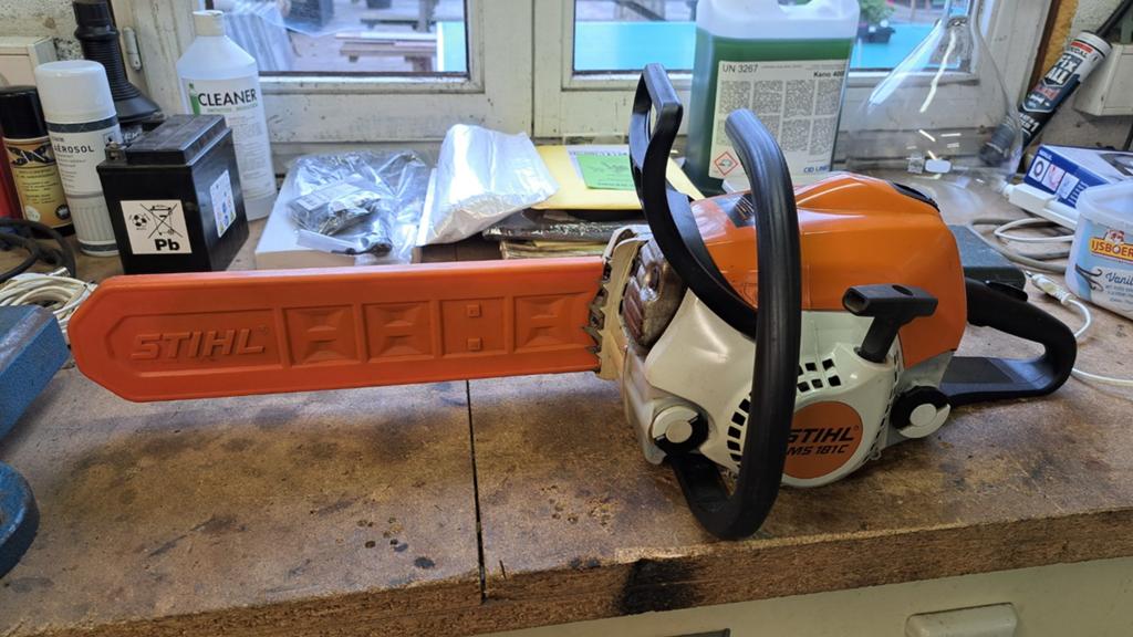 Stihl MS181C, Enlèvement