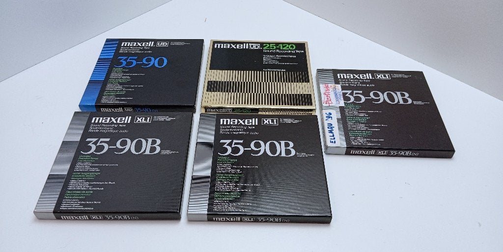 5 MAXELL SPOELEN BANDRECORDER TAPES BANDEN, Audio, Tv en Foto, Ophalen of Verzenden, Bandrecorder