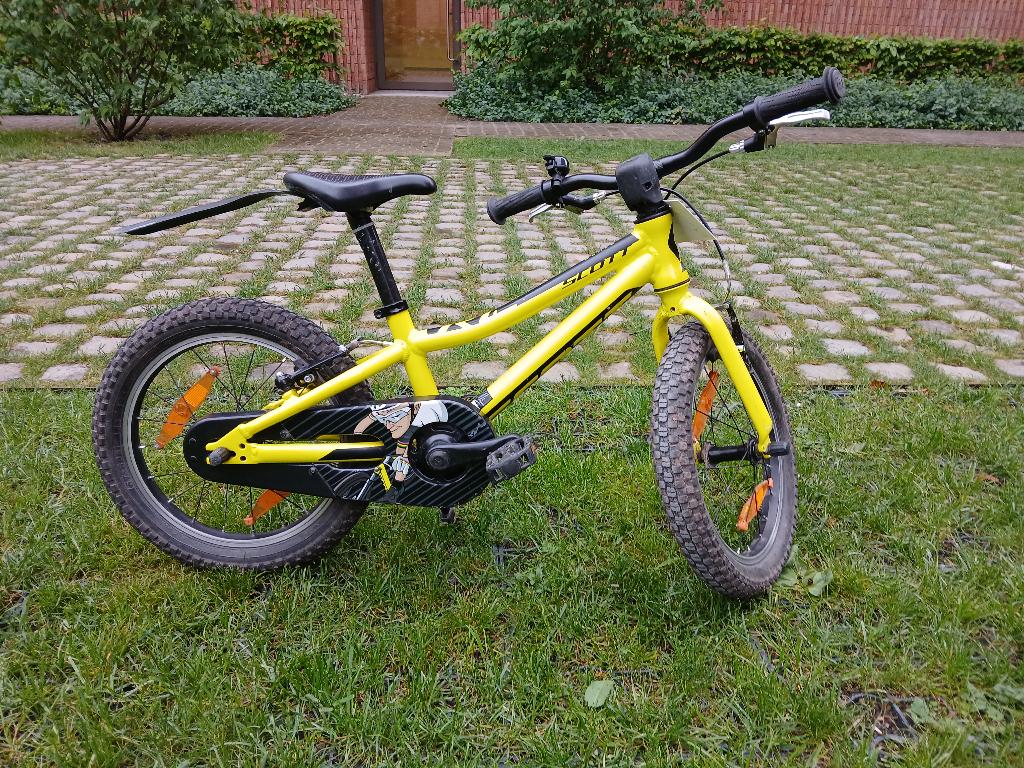 Kinderfiets Scott Contrail 16 inch, Fietsen en Brommers, Ophalen, 16 tot 20 inch, Velgrem, Zo goed als nieuw