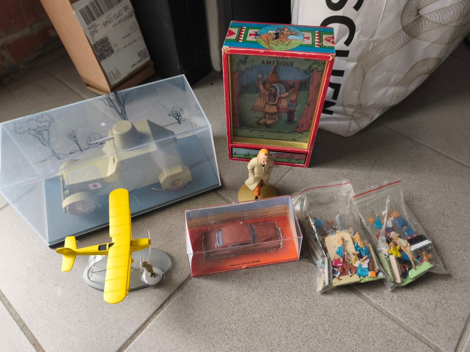 Figurines Tintin, Enlèvement ou Envoi, Utilisé