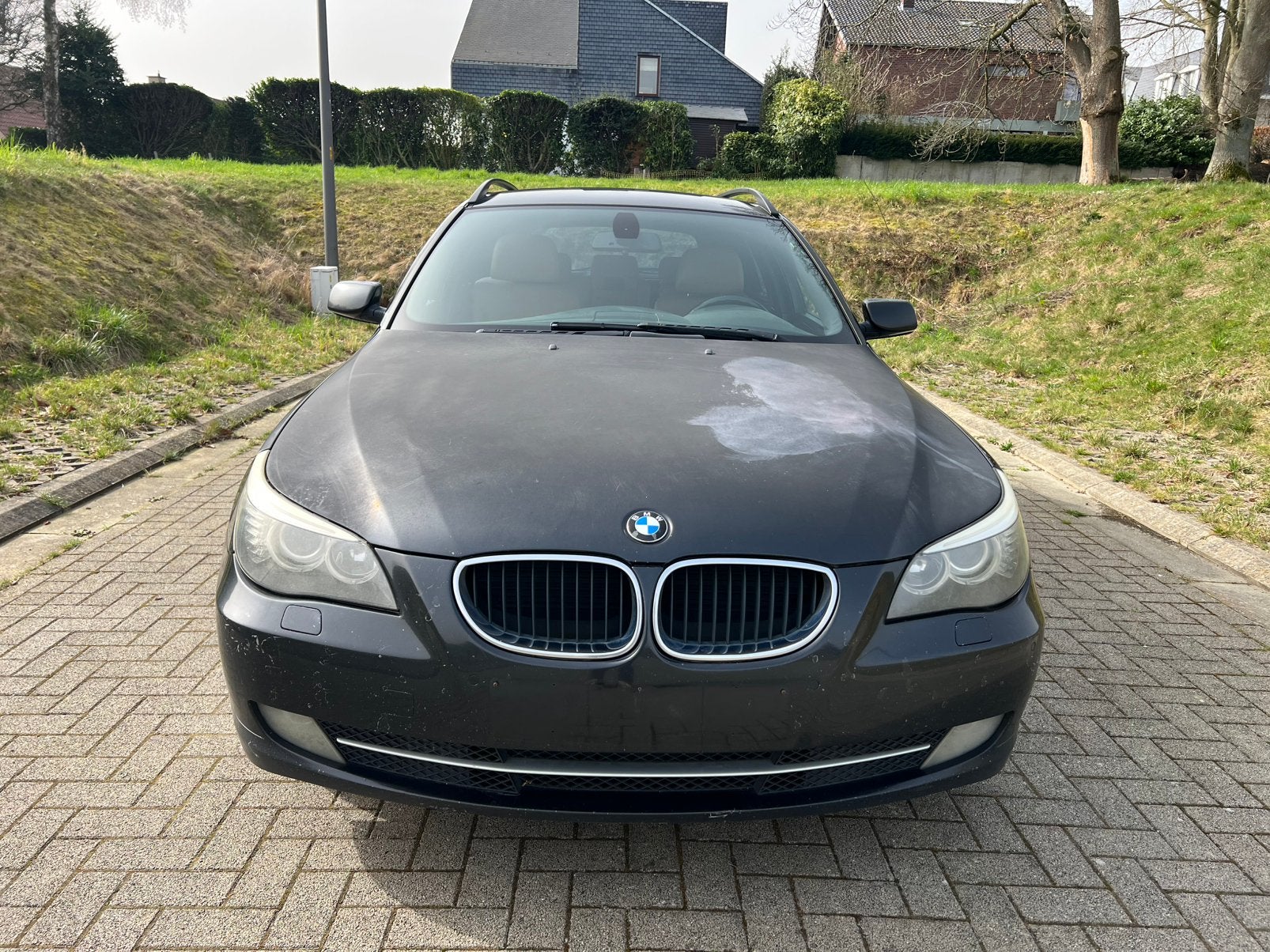 BMW 520d/2.0 diesel/2008/365.000 km/euro 4, Auto's, BMW, Zwart, 5 deurs, Euro 4, Te koop