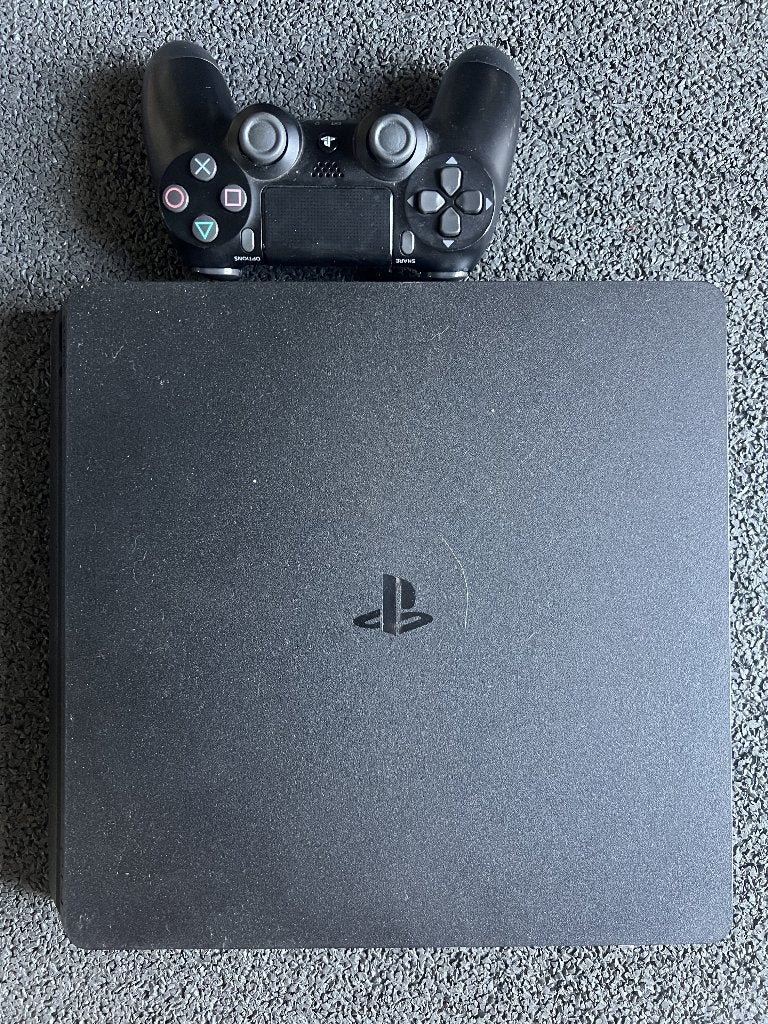 PS4 & manette, Enlèvement ou Envoi, Avec 1 manette, Comme neuf, Avec jeux