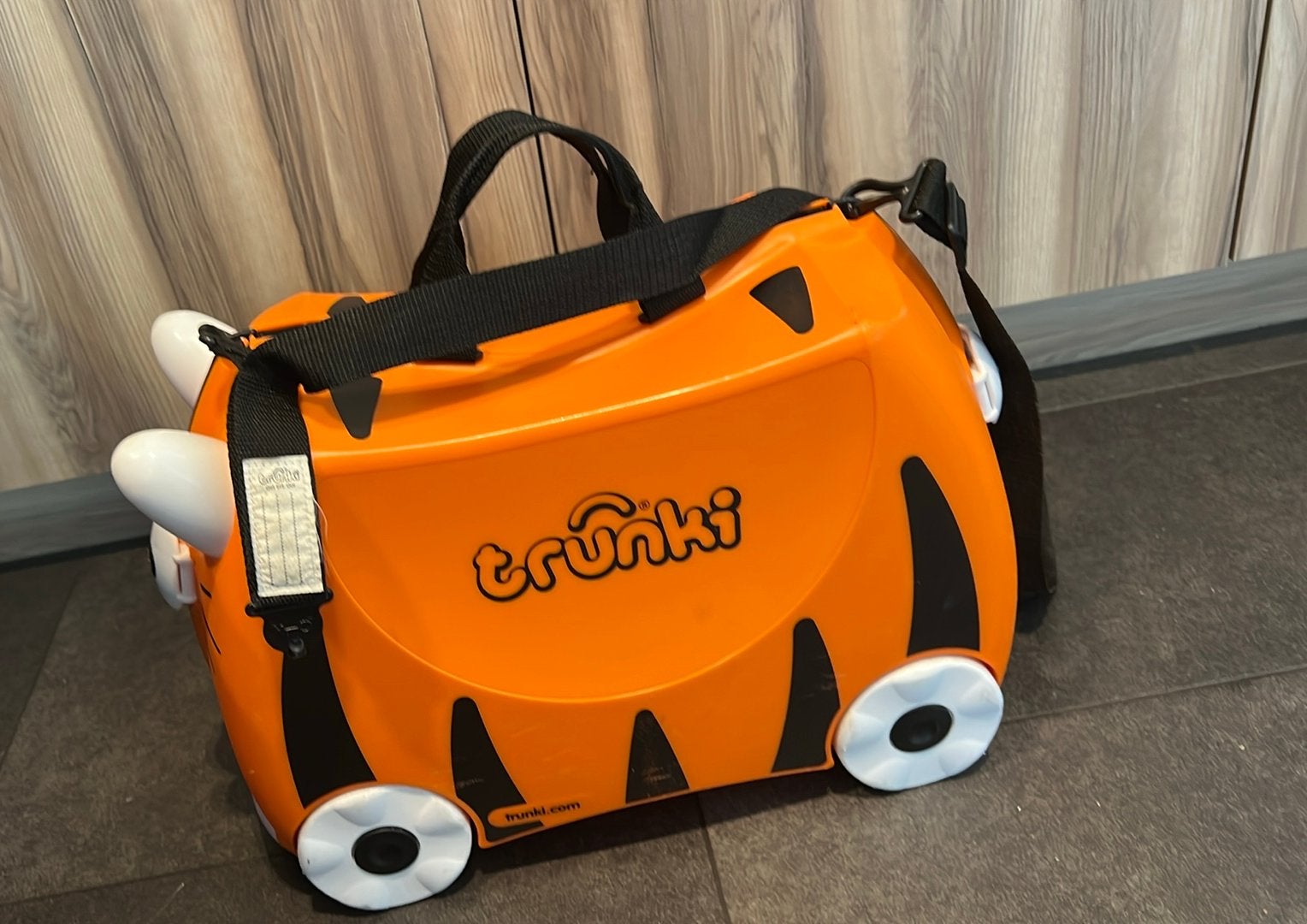 Trunki kinderkoffer tijger, Handtassen en Accessoires, Koffers, Ophalen, Gebruikt, Hard kunststof, Slot