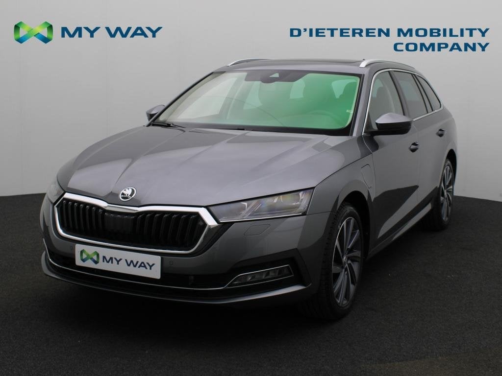 Skoda Octavia Combi PHEV Octavia SW PHEV 1.4 TSI Style DSG, Autos, Skoda, Argent ou Gris, Achat, 27 g/km, Break