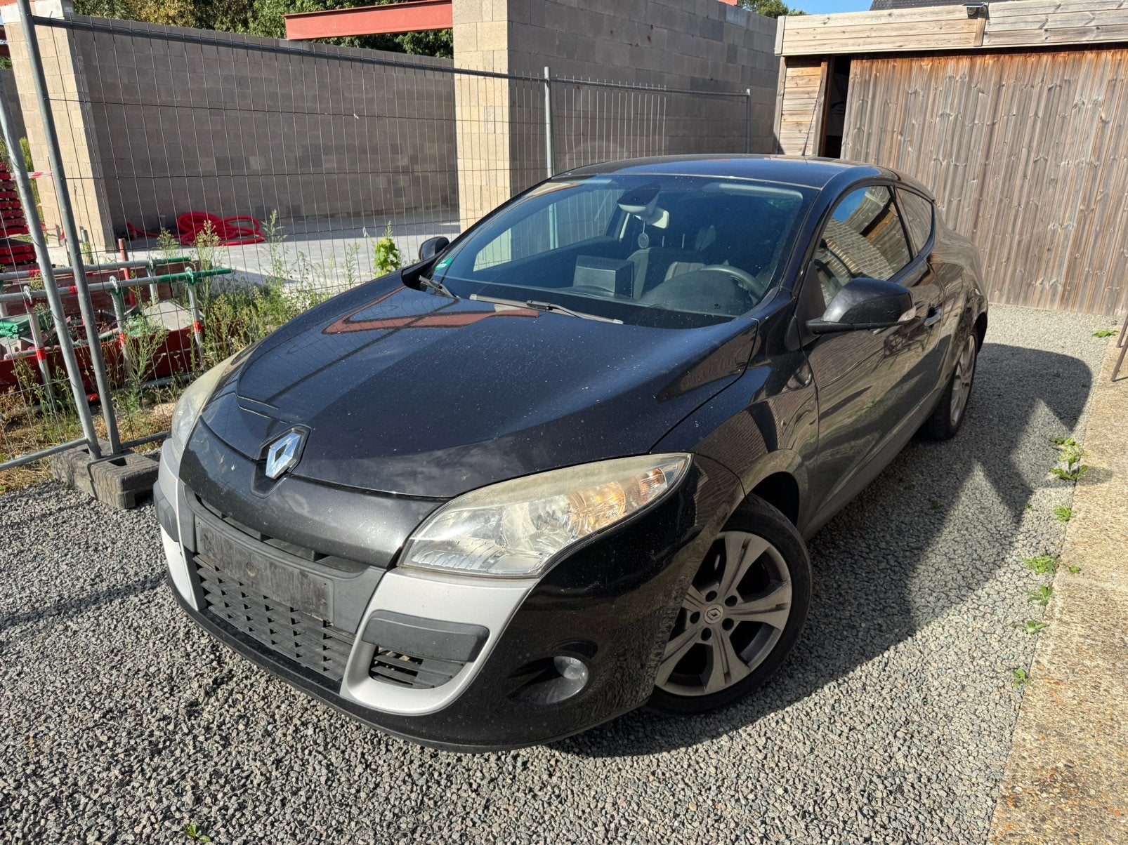 Renault Megane Coupe Benzine !!! Meeneemprijs / Export !!!, Auto's, Renault, Stof, Zwart, Handgeschakeld, Particulier