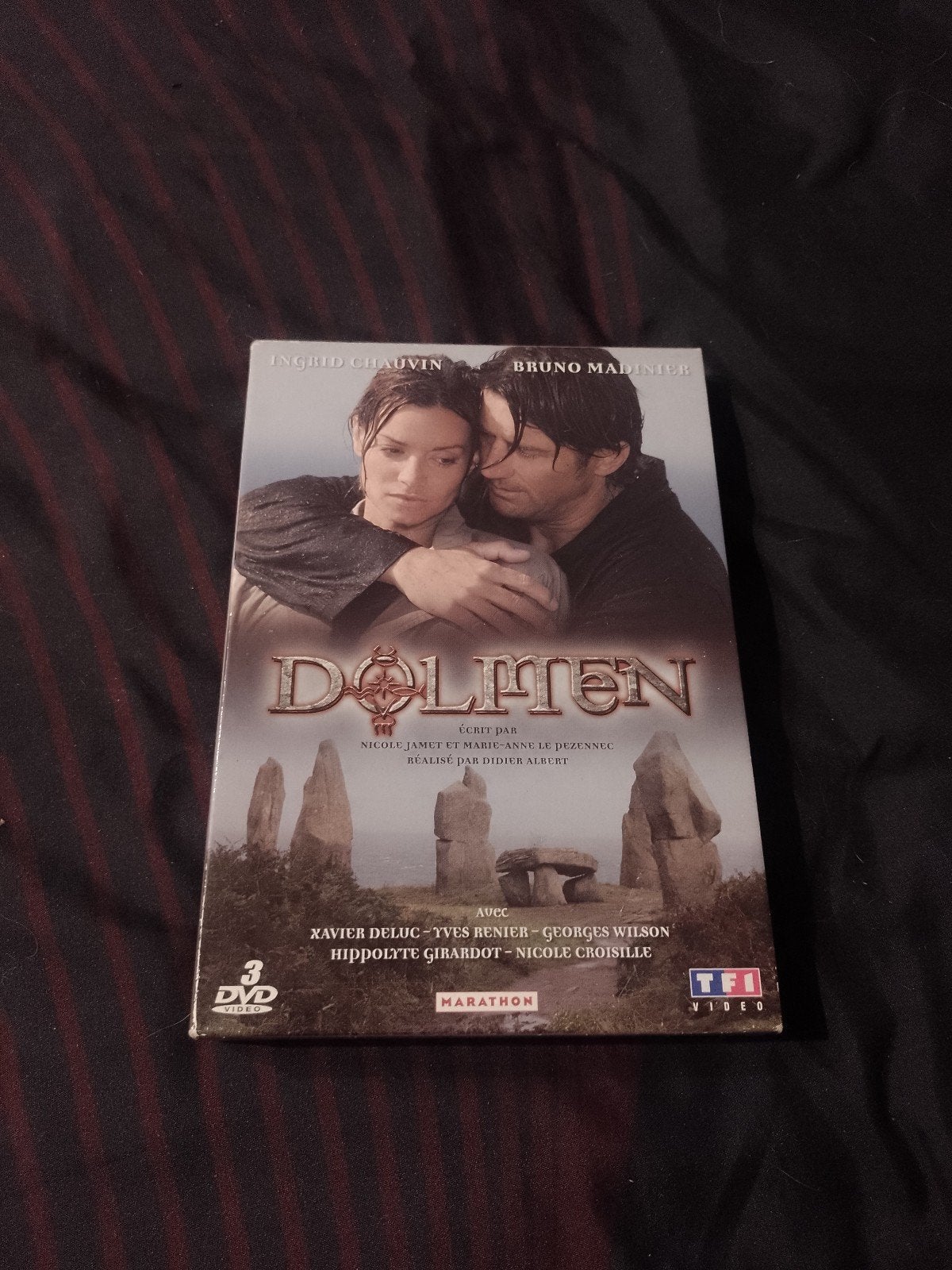 Te koop in een dvd-box de complete Dolmen-serie, Boxset, Drama, Ophalen of Verzenden, Zo goed als nieuw