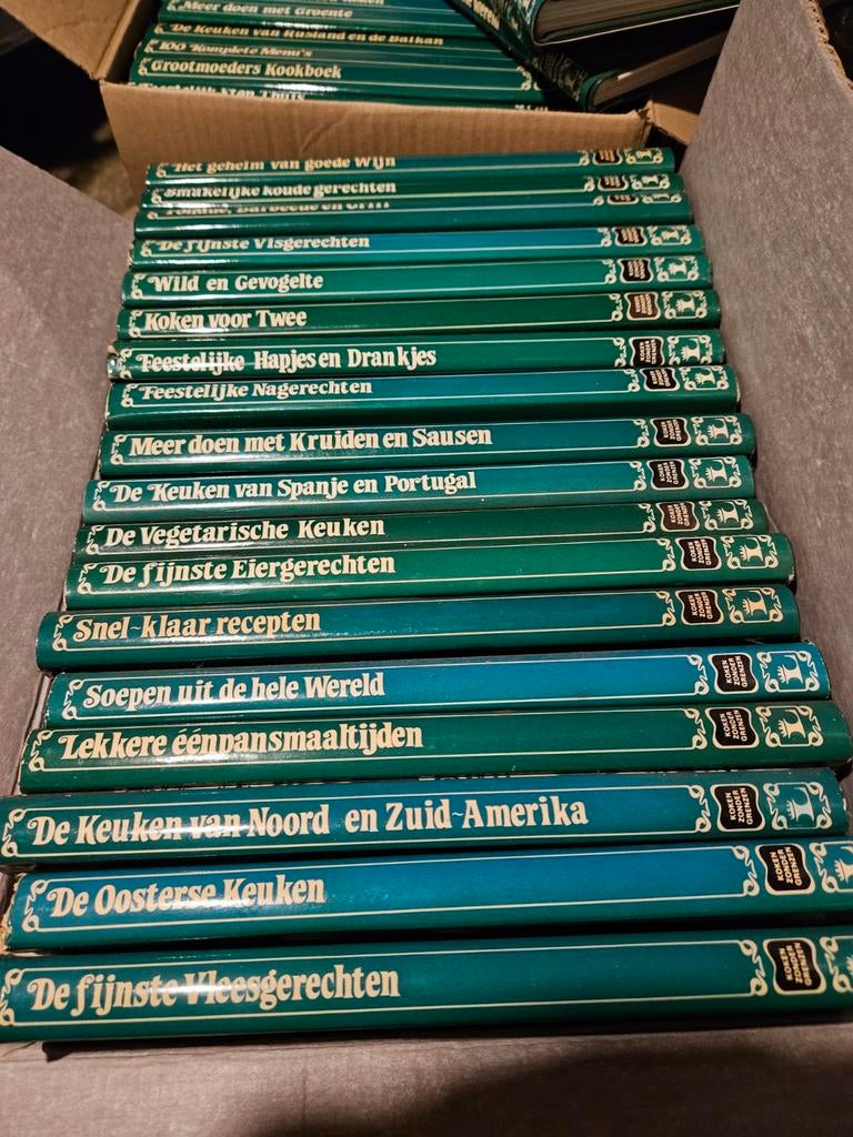 Kookboeken Lecturama. 38 stuks., Boeken, Kookboeken, Ophalen, Zo goed als nieuw, Lekturama