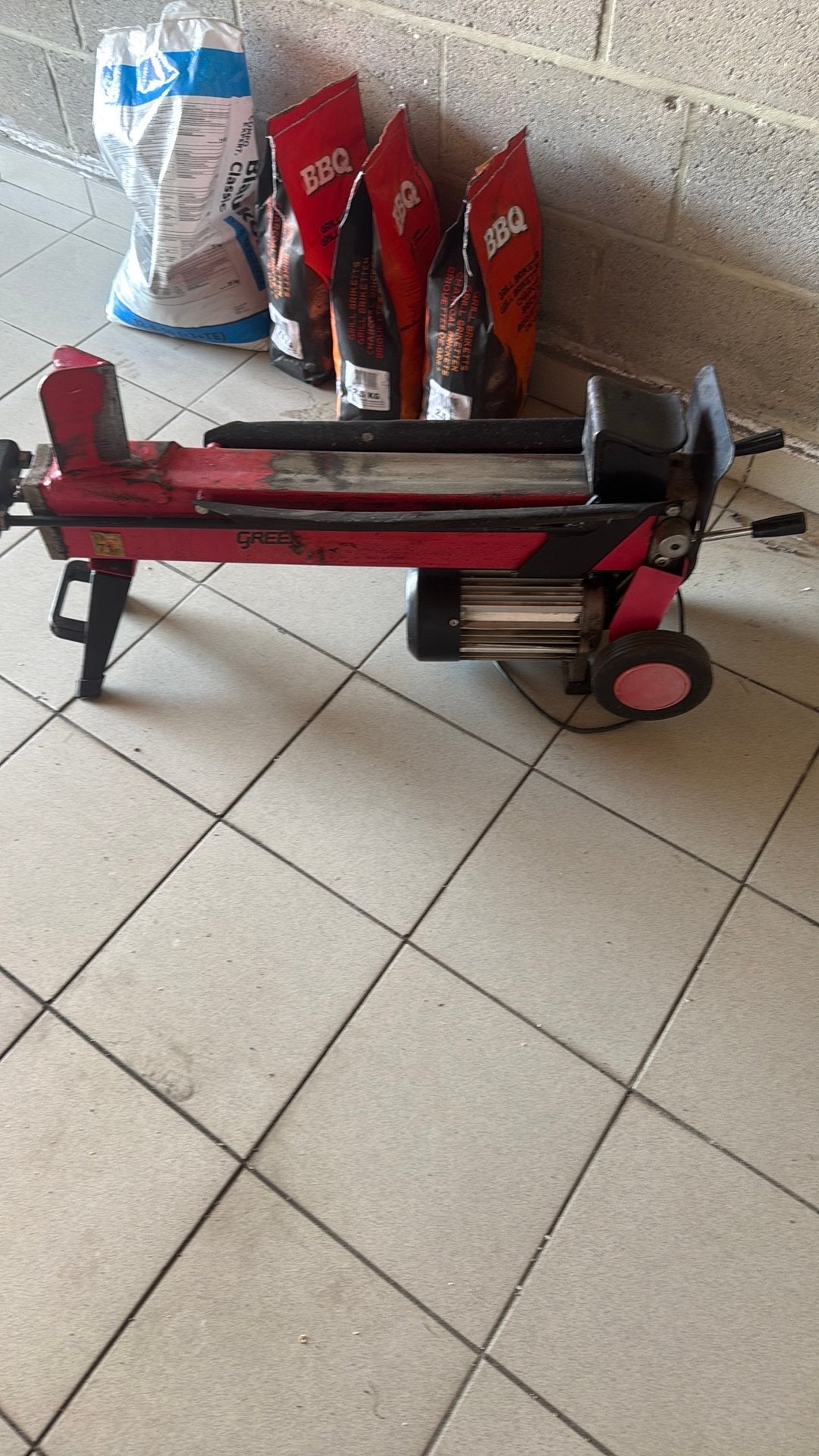 Kliefmachine, Jardin & Terrasse, Fendeuses, Enlèvement, Comme neuf