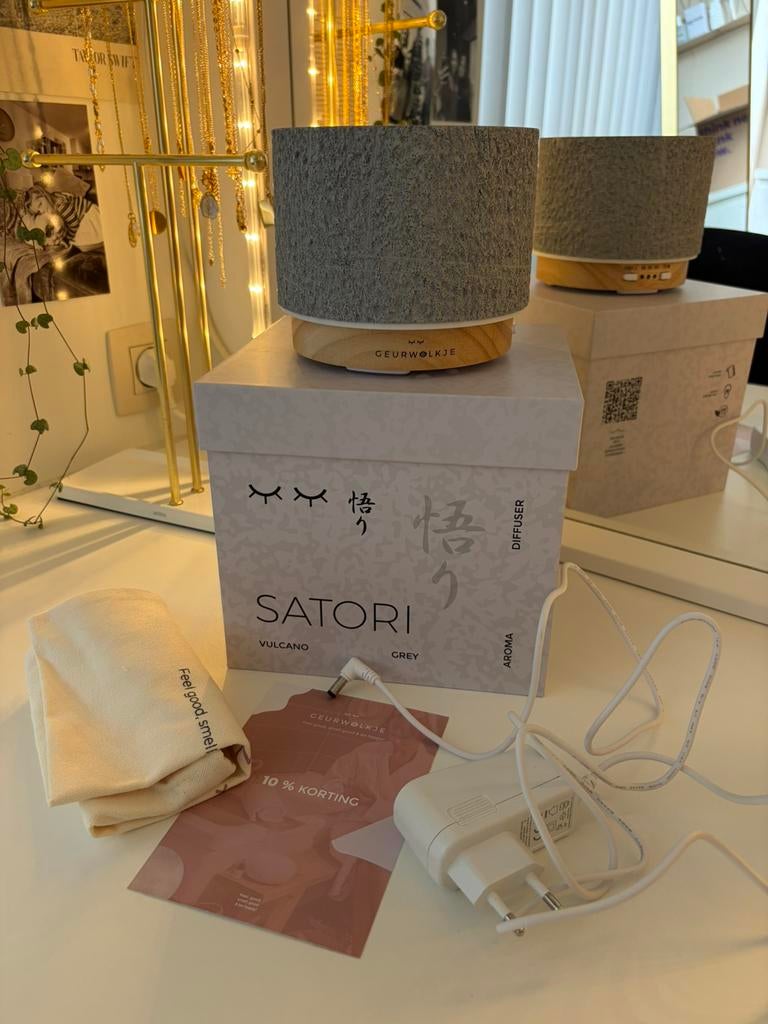 Aroma diffuser geurwolkje, Elektronische apparatuur, Ophalen, Zo goed als nieuw, Luchtbevochtiger