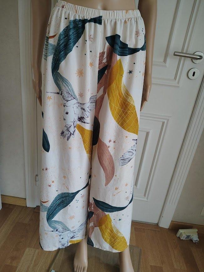 luchtige zomer broek met leuke print <3, Kleding | Dames, Verzenden, Zo goed als nieuw, Maat 38/40 (M), Lang