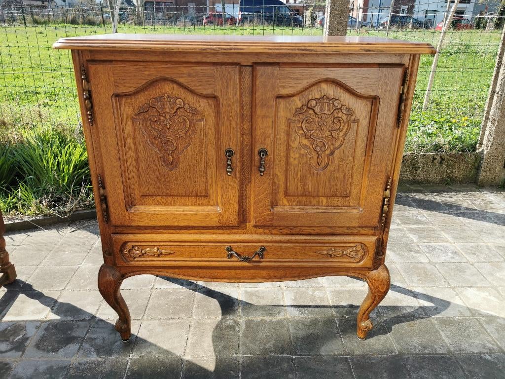 Petit buffet classique/vintage, Maison & Meubles, Armoires | Buffets, 25 à 50 cm, Klassiek, Moins de 100 cm, Enlèvement